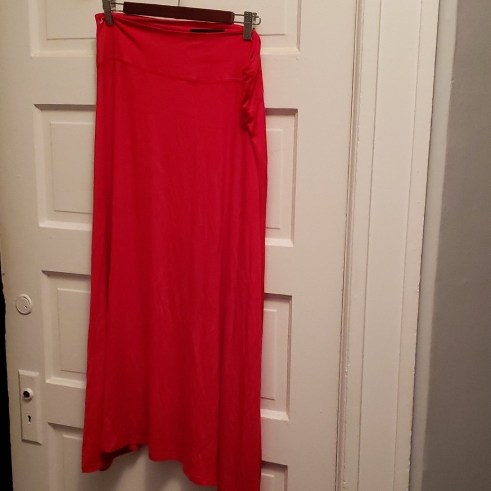 Ladies Ashley Stewart size 14/16 maxi skirt